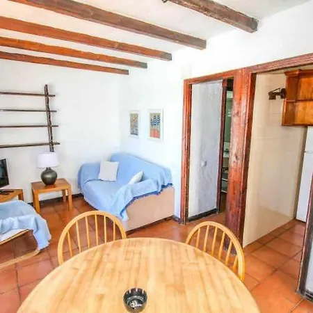 Arpones 5 Apartment *